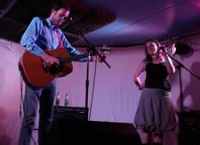 Jackie Oates: Free MP3 Download Of Gathering Rushes