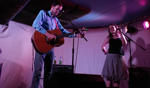 Jackie Oates: Free MP3 Download Of Gathering Rushes